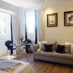 Mon Repos Liston Suites